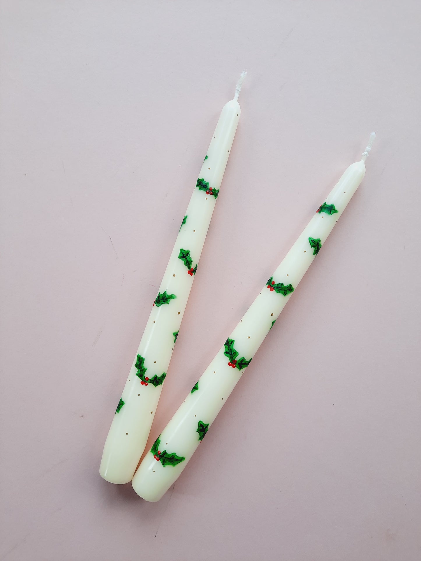 Cream Taper Dinner Candle with Hand Painted Christmas Holly Design